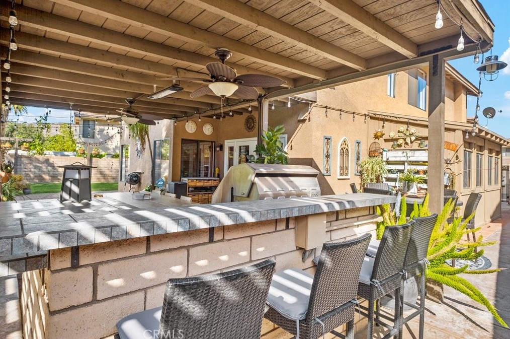 22458 Mountain View Rd, Moreno Valley CA  92557-2655 exterior