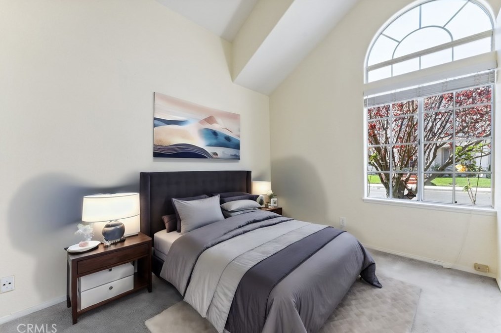 18 Santa Clara, Laguna Beach CA  92656-1319 exterior