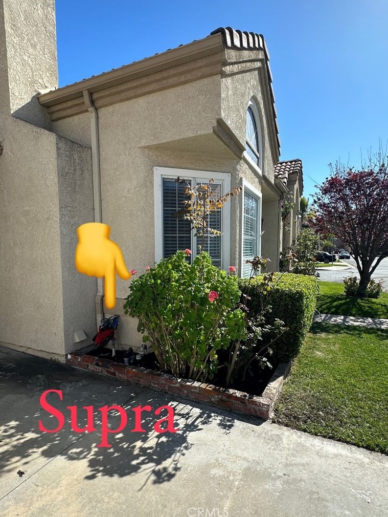 18 Santa Clara, Laguna Beach CA  92656-1319 exterior