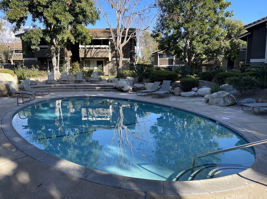 306 Streamwood, Irvine CA  92620-1968 exterior