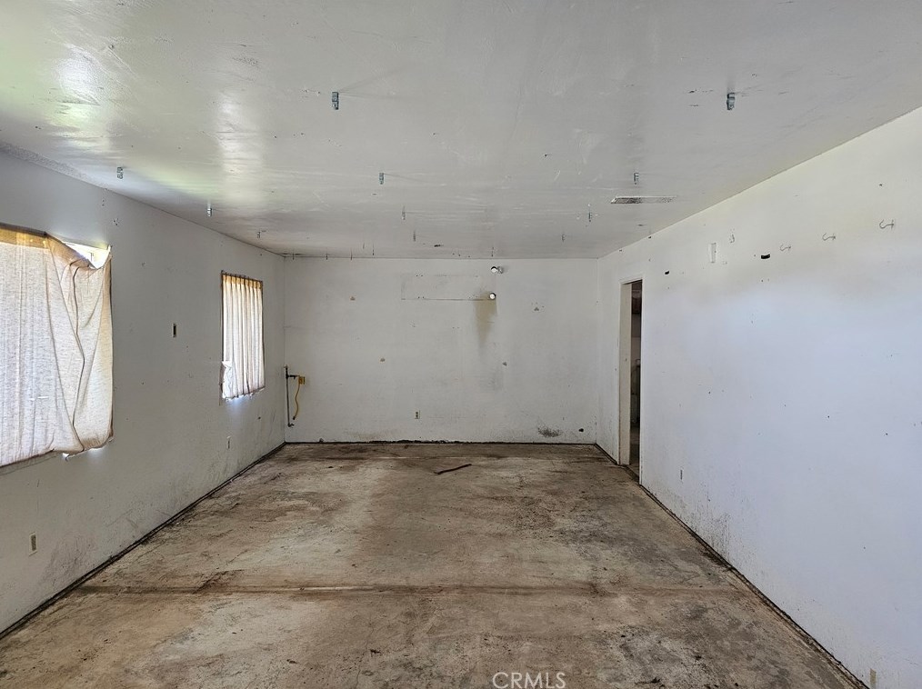 20185 Markham St, Perris CA  92570-7956 exterior