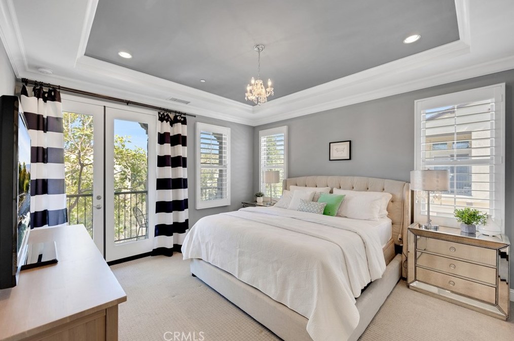 210 Overbrook, Irvine CA  92620-2169 exterior
