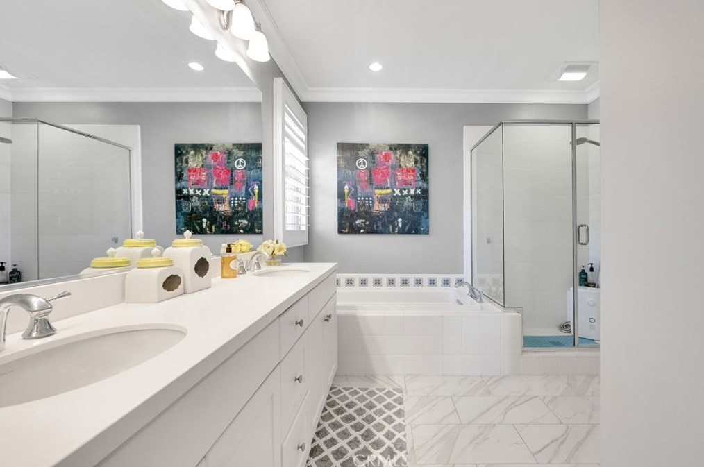 210 Overbrook, Irvine CA  92620-2169 exterior