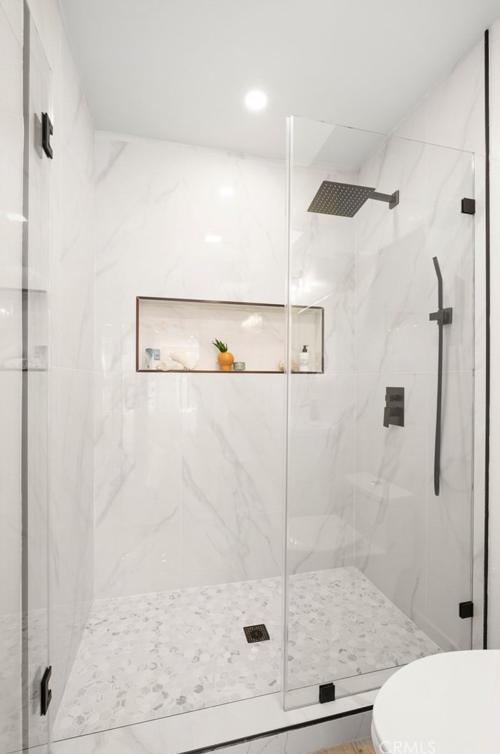 12 Redwood Tree Ln, Irvine CA  92612-2226 exterior