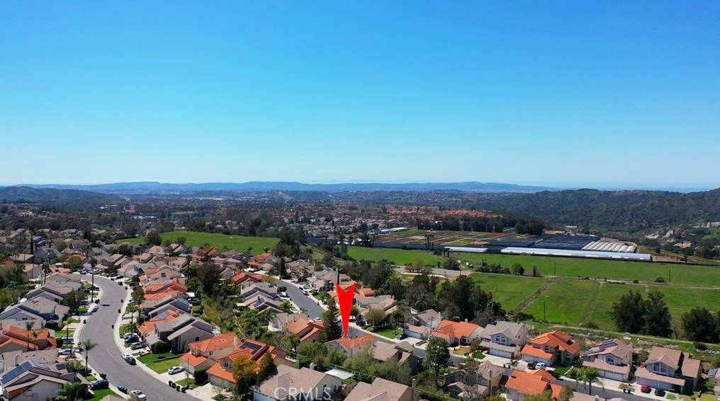 11 Sundown Dr, Trabuco Canyon CA  92679-5300 exterior