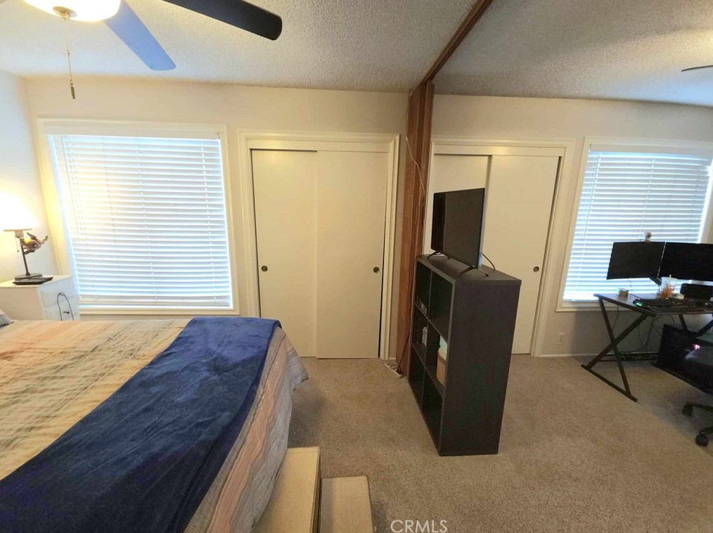 19451 Mclaren Ln, Huntington Beach CA  92646-2757 exterior