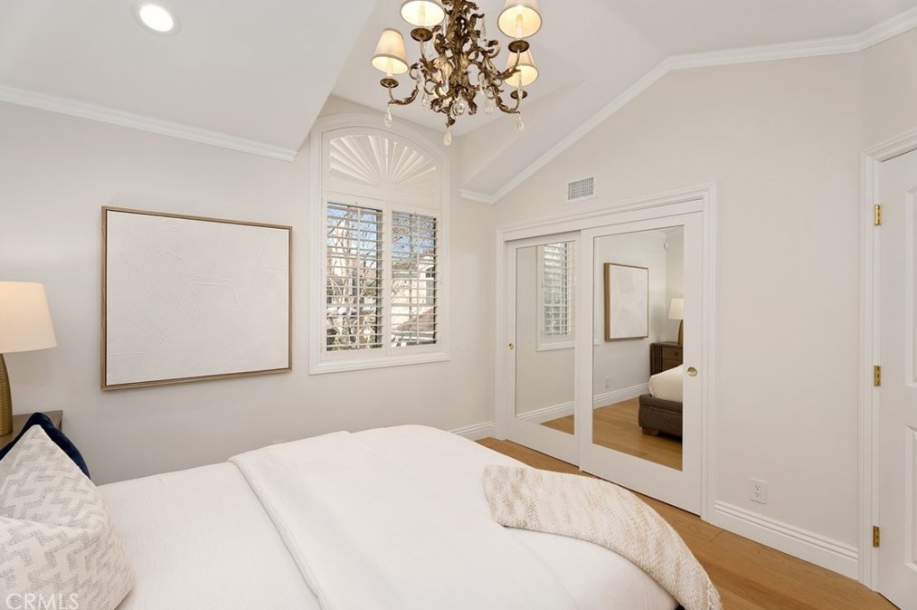 74 Chandon, Newport Beach CA  92657-1111 exterior