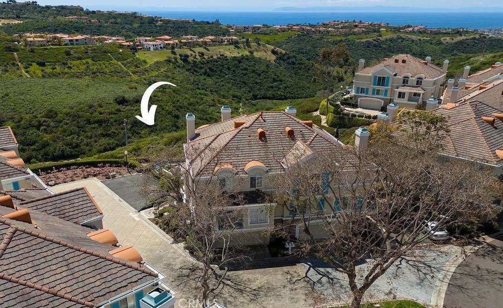 74 Chandon, Newport Beach CA  92657-1111 exterior