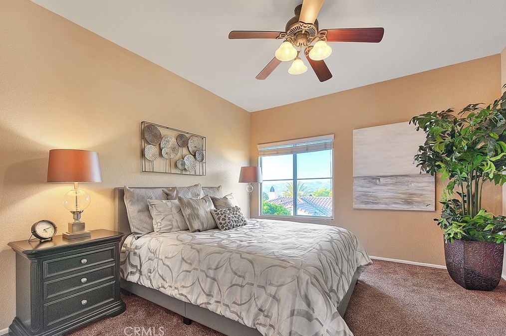 8027 Naples Ln, Anaheim CA  92808-2436 exterior