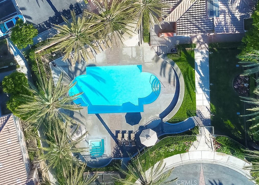 8027 Naples Ln, Anaheim CA  92808-2436 exterior