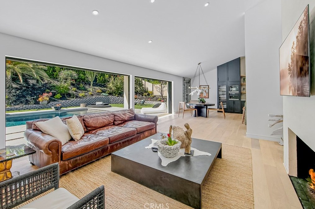 30511 Paseo Del Valle, Laguna Beach CA  92677-2314 exterior
