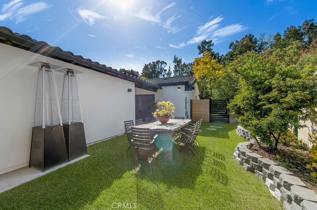 30511 Paseo Del Valle, Laguna Beach CA  92677-2314 exterior