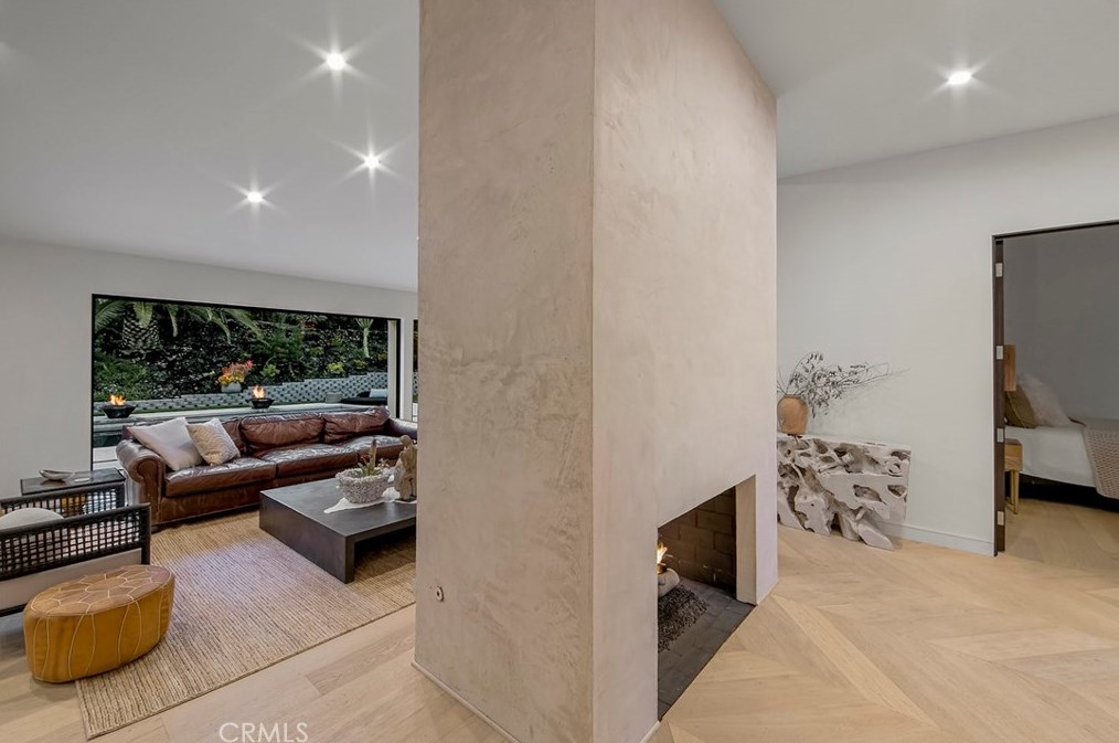 30511 Paseo Del Valle, Laguna Beach CA  92677-2314 exterior