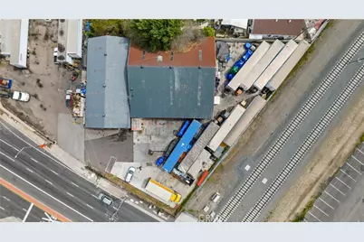 711 N Fairview Street, Santa Ana, CA 92703 - Photo 15