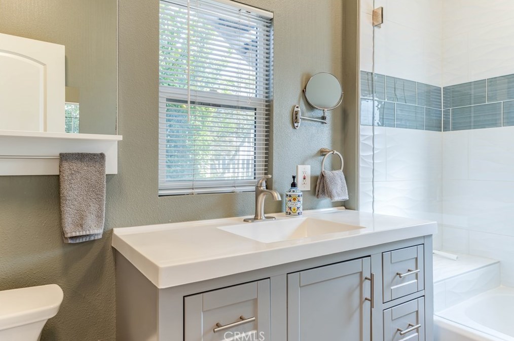 1108 5th St, Santa Ana CA  92703-3802 exterior