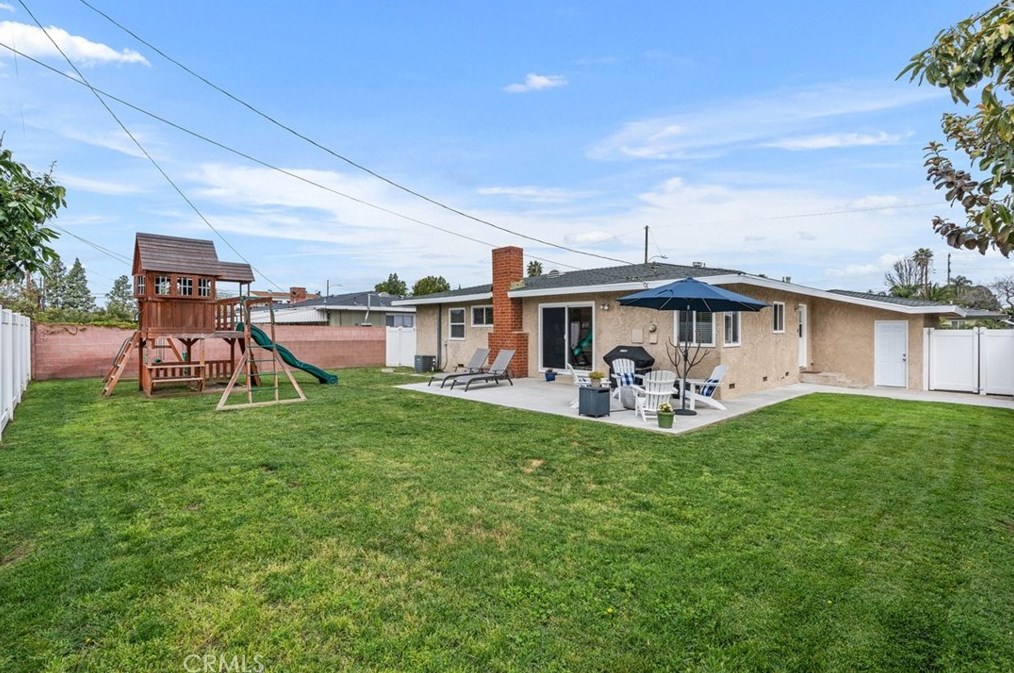 4500 Tiller Ave, Orange CA  92868-1449 exterior