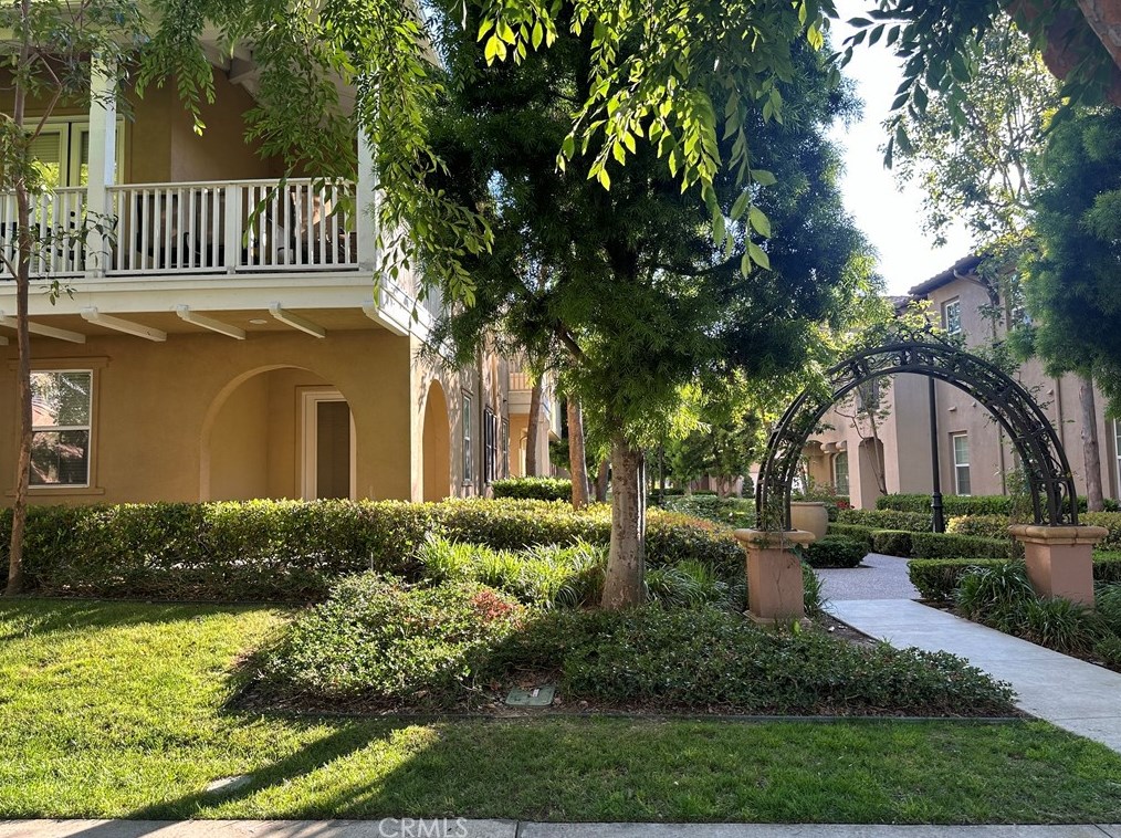 366 Quail Cyn, Irvine CA  92603-3992 exterior