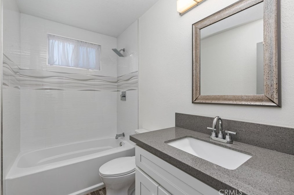 2836 Elmlawn Dr, Anaheim CA  92804-3913 exterior