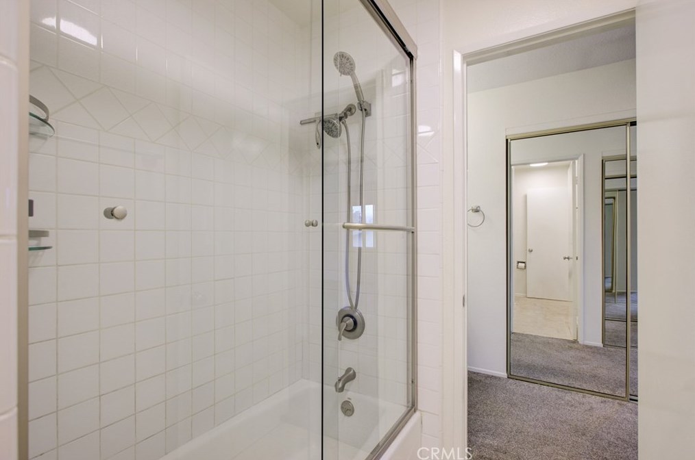 1707 Heritage Cir, Anaheim CA  92804-6553 exterior