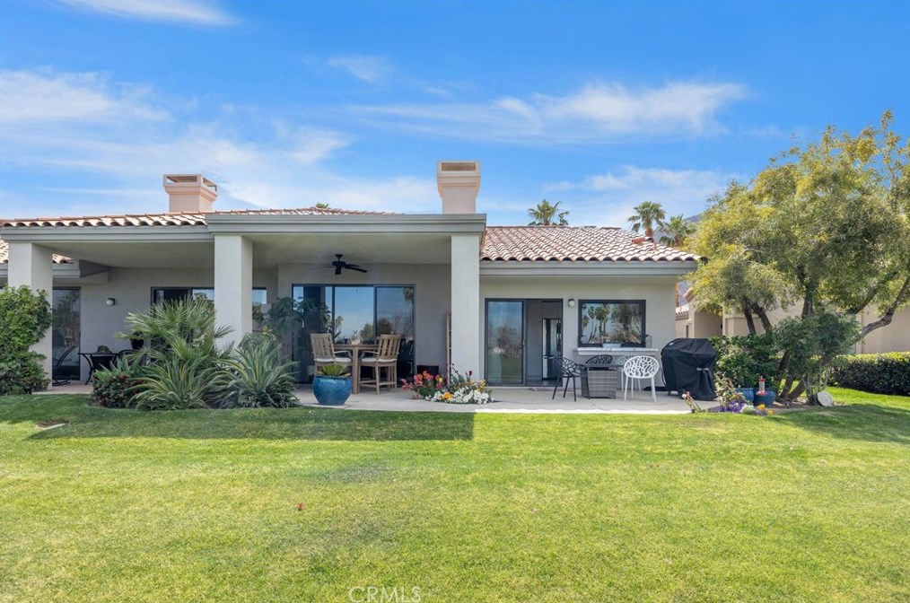 54480 Shoal Crk, La Quinta CA  92253-4767 exterior