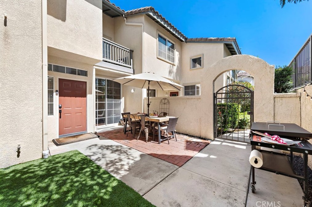 77 Tierra Montanosa, Trabuco Canyon CA  92688-3365 exterior