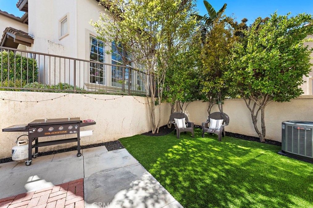 77 Tierra Montanosa, Trabuco Canyon CA  92688-3365 exterior