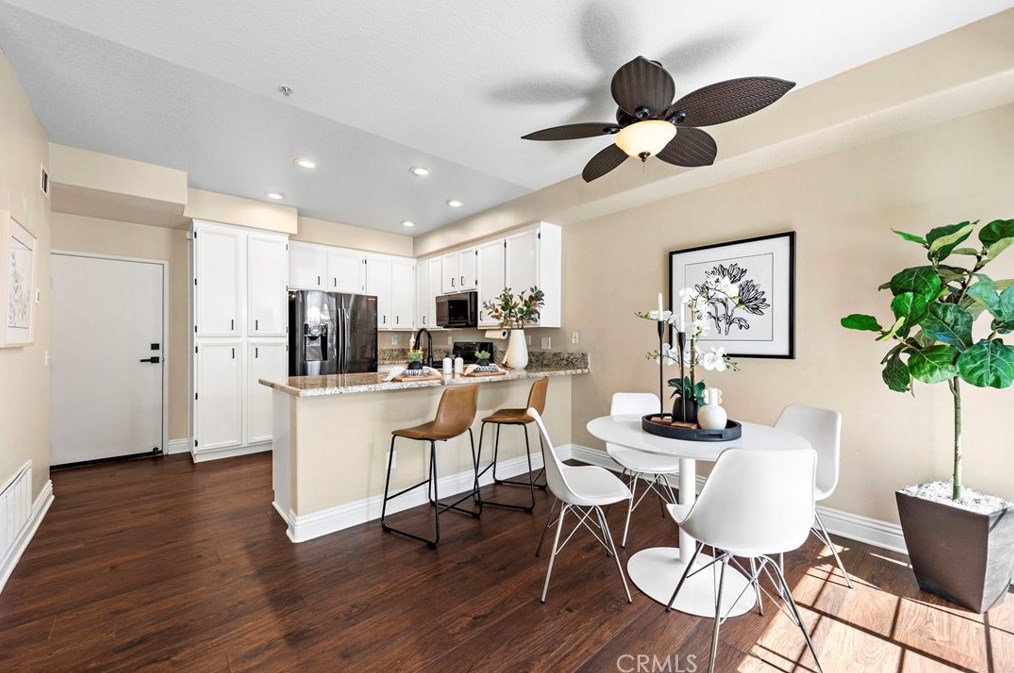 77 Tierra Montanosa, Trabuco Canyon CA  92688-3365 exterior