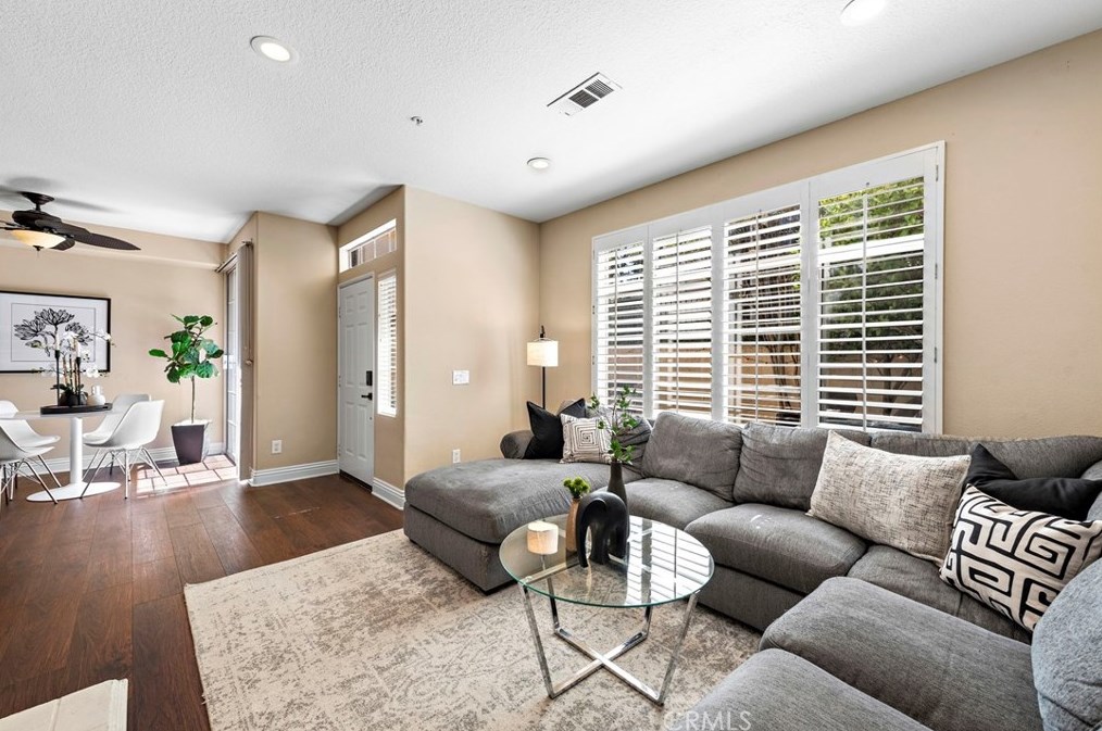 77 Tierra Montanosa, Trabuco Canyon CA  92688-3365 exterior