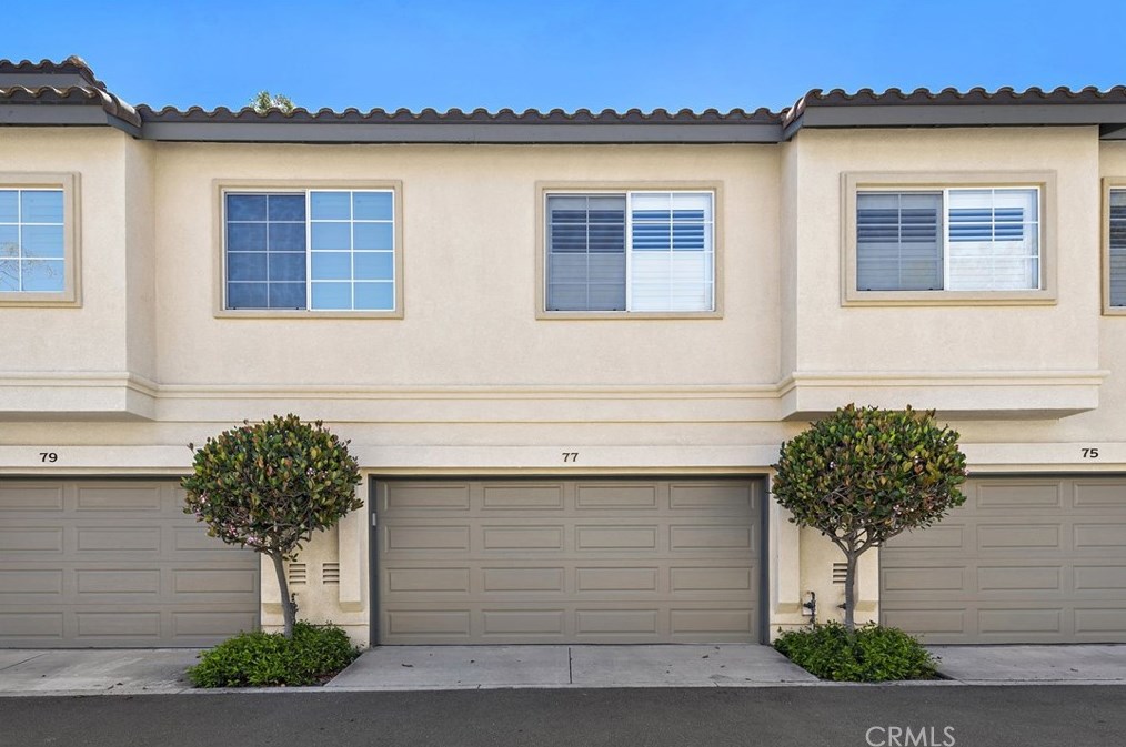 77 Tierra Montanosa, Trabuco Canyon CA  92688-3365 exterior