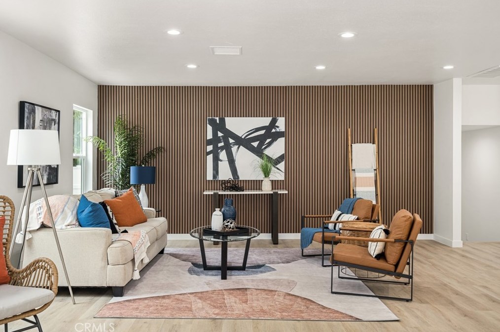 4915 7th Ave, Los Angeles CA  90043-4839 exterior