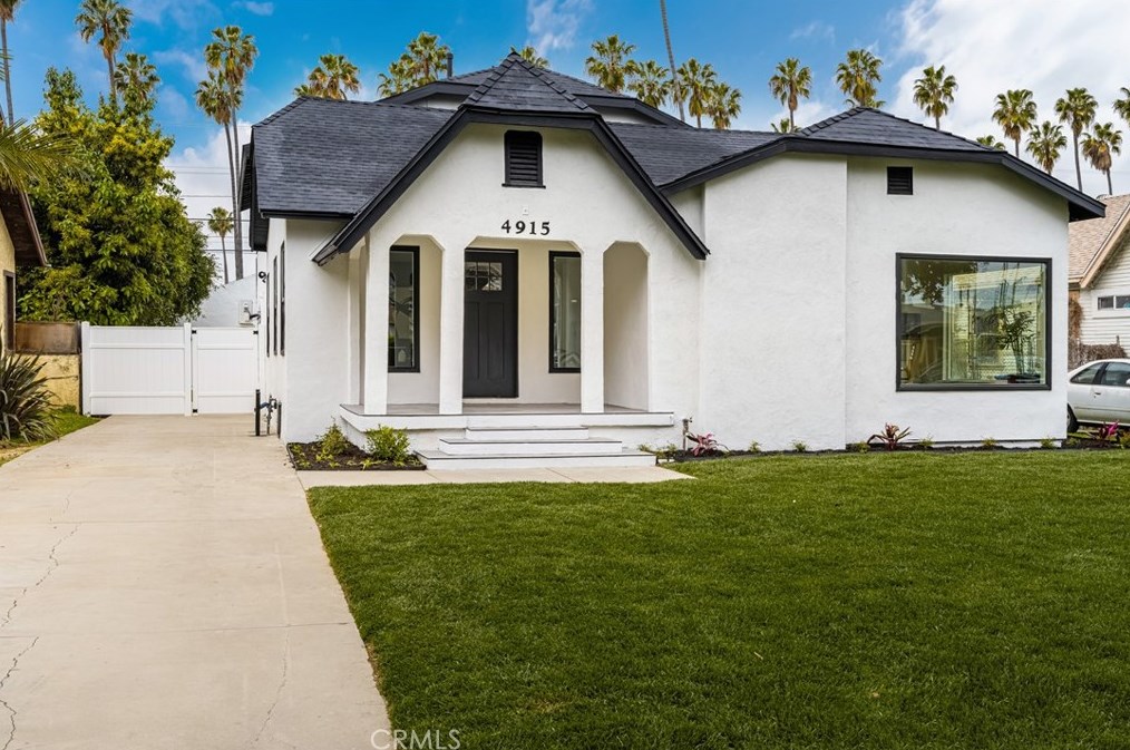 4915 7th Ave, Los Angeles CA  90043-4839 exterior