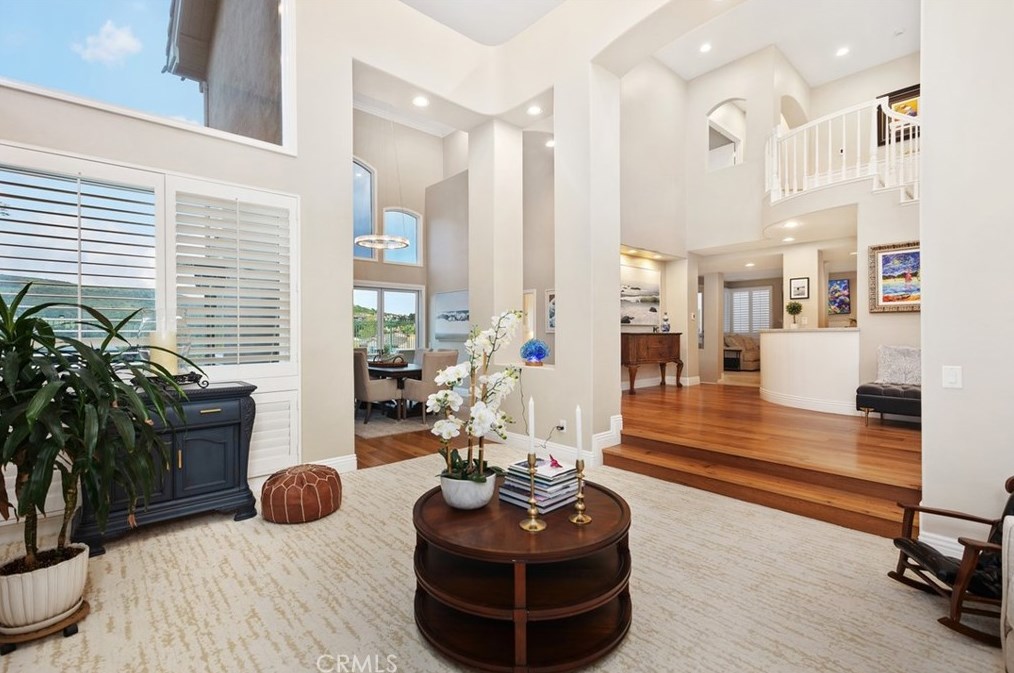 8 Sawmill, Trabuco Canyon CA  92679-4205 exterior