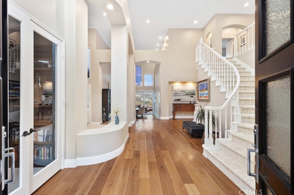 8 Sawmill, Trabuco Canyon CA  92679-4205 exterior