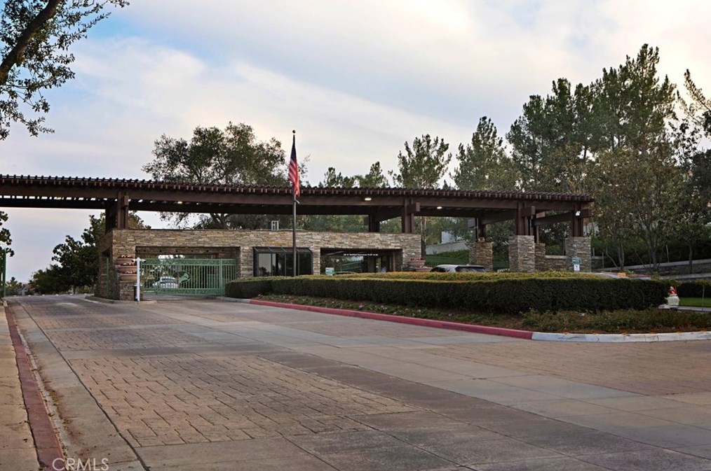 8 Sawmill, Trabuco Canyon CA  92679-4205 exterior