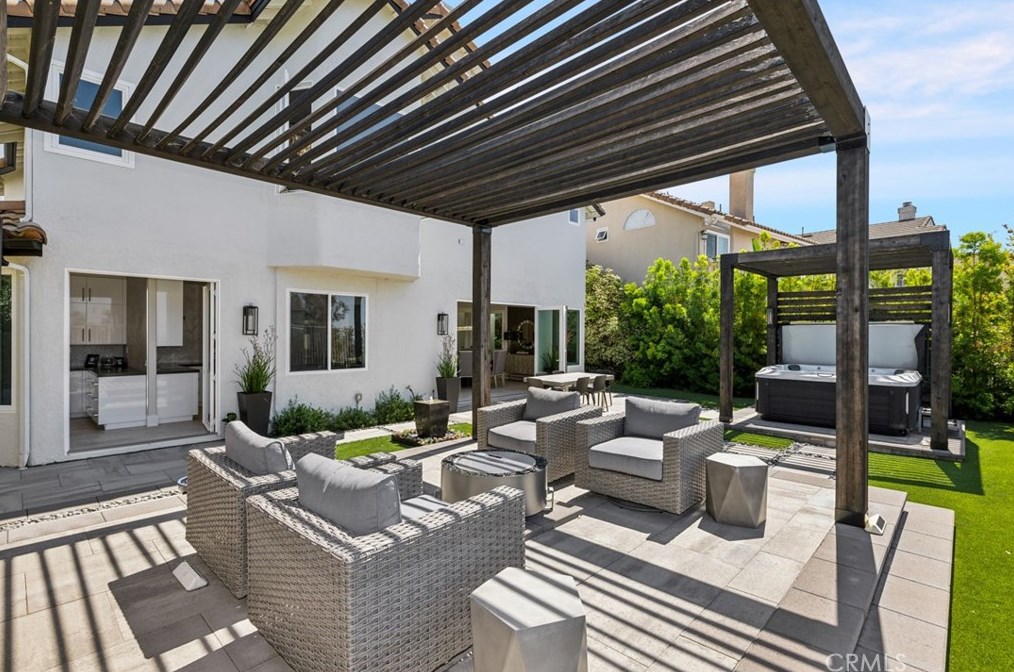 32732 Coppercrest Dr, Trabuco Canyon CA  92679-3373 exterior