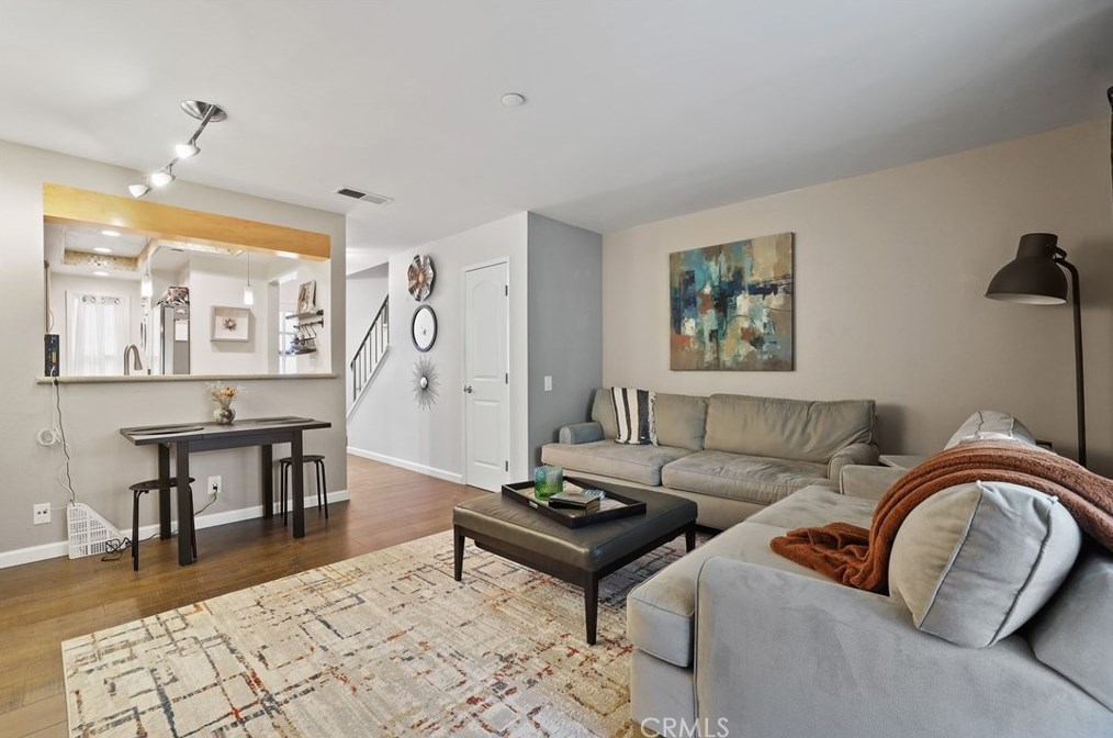 83 Abbeywood Ln, Laguna Beach CA  92656-2907 exterior