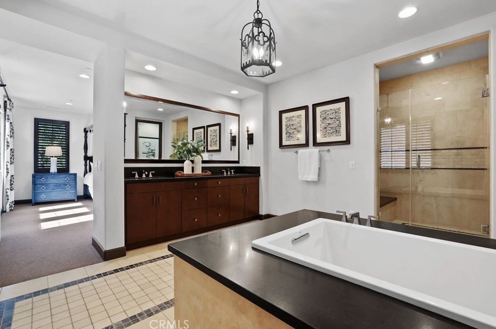 32 Lowland, Irvine CA  92602-0837 exterior