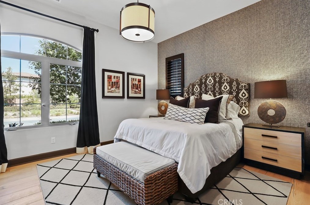 32 Lowland, Irvine CA  92602-0837 exterior