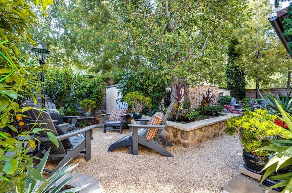 32 Lowland, Irvine CA  92602-0837 exterior