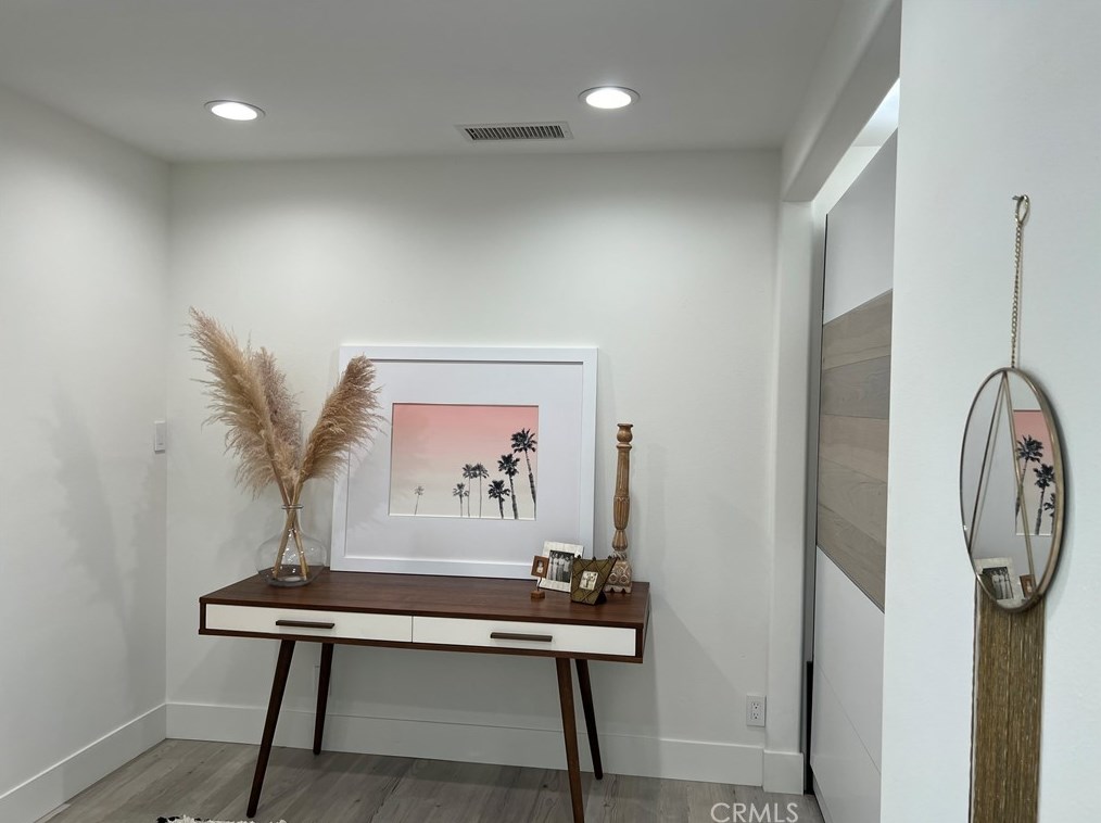 3 Nature, Irvine CA  92620-3827 exterior