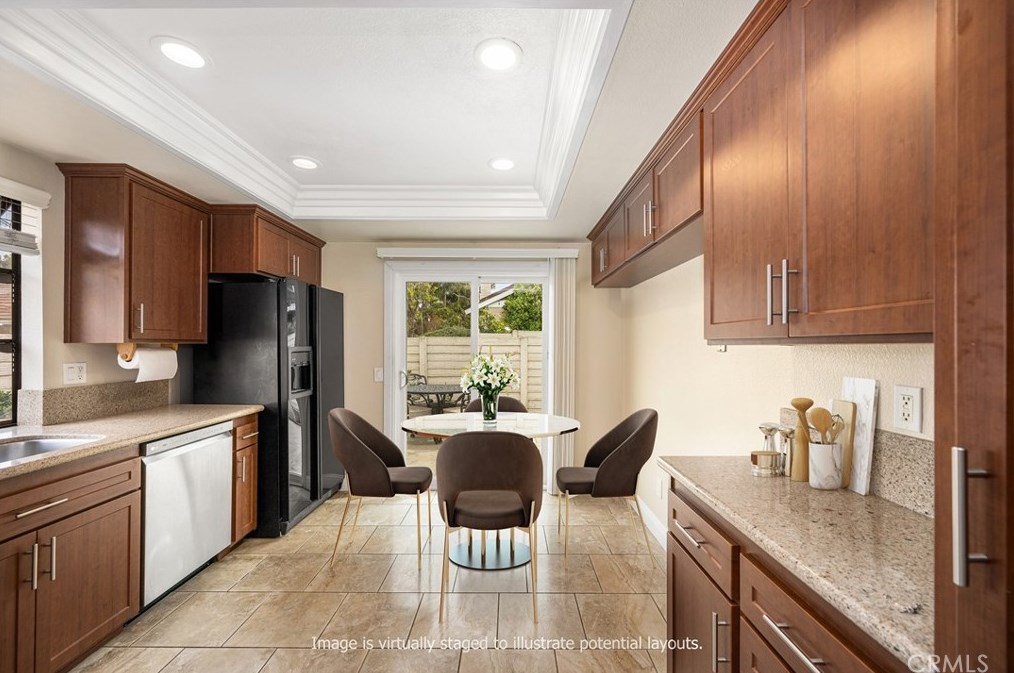 66 Rockwood, Irvine CA  92614-7056 exterior