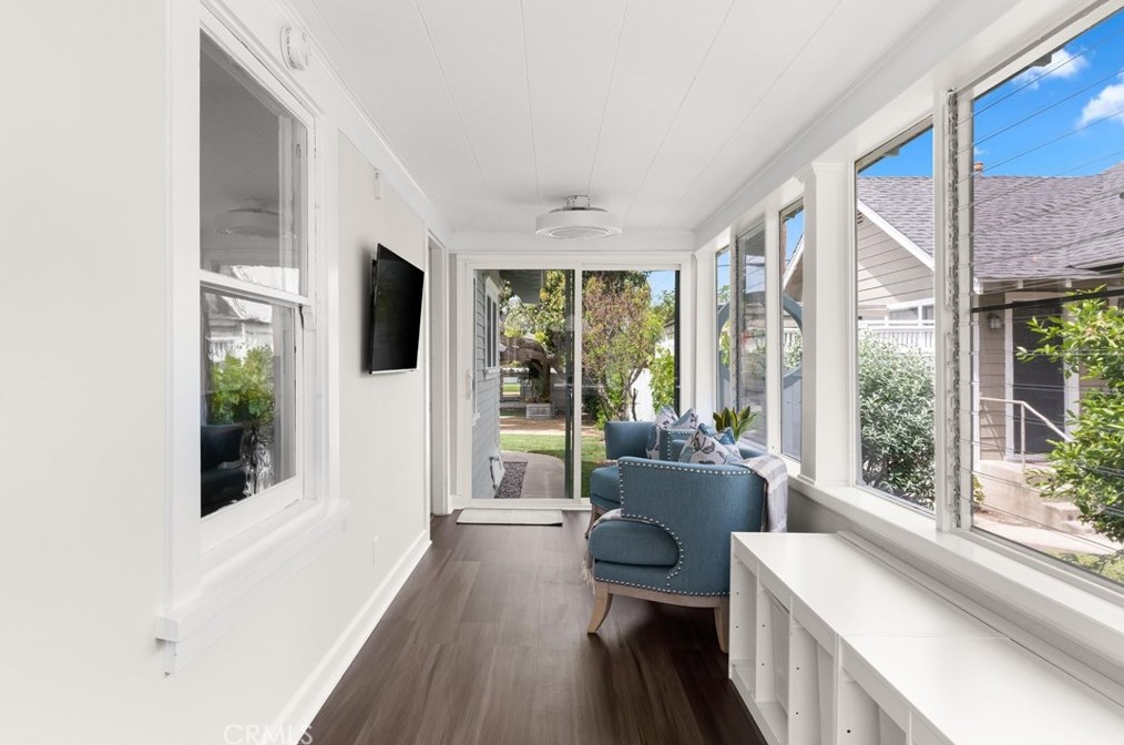 374 Shaffer St, Orange CA 92866-1116 exterior