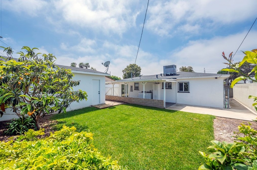 18422 Falda Ave, Torrance CA  90504-5018 exterior