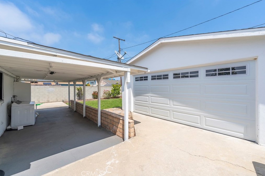 18422 Falda Ave, Torrance CA  90504-5018 exterior