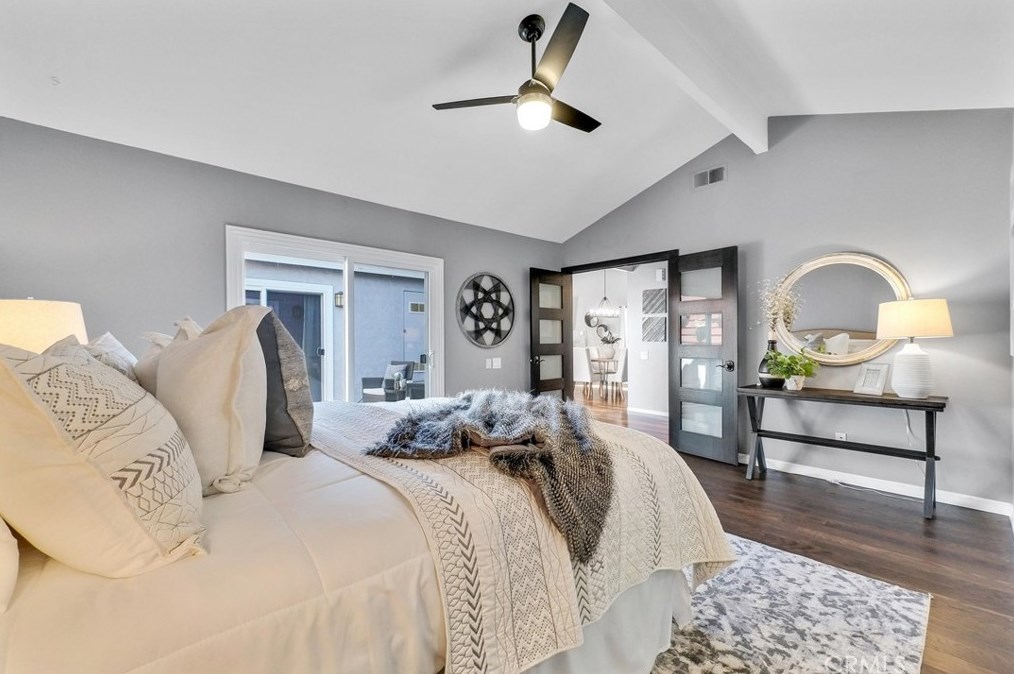 5 Williams, Irvine CA  92620-3381 exterior