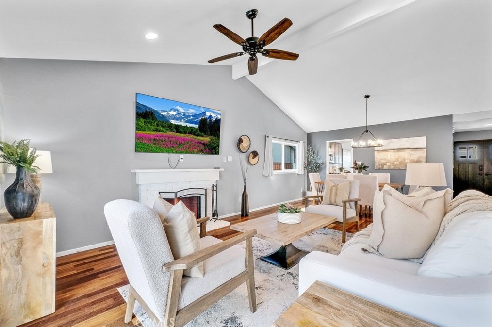 5 Williams, Irvine CA  92620-3381 exterior