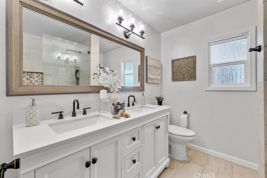 5 Williams, Irvine CA  92620-3381 exterior