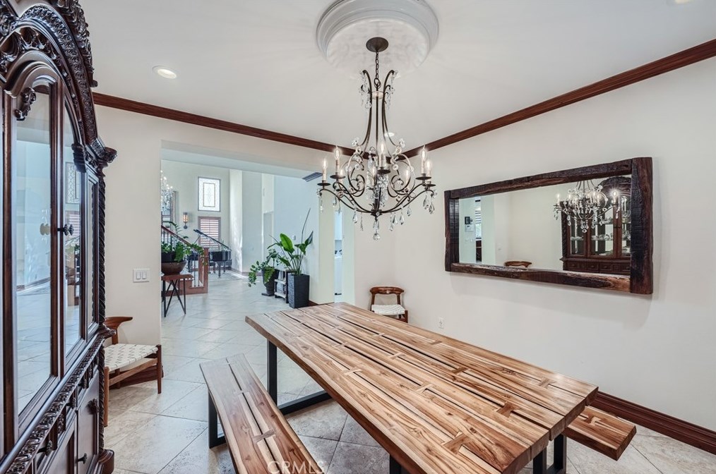 26827 Wyatt Ln, Santa Clarita CA  91381-1001 exterior