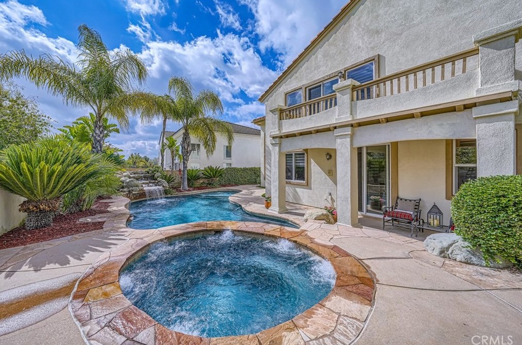 26827 Wyatt Ln, Santa Clarita CA  91381-1001 exterior