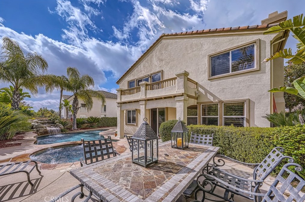 26827 Wyatt Ln, Santa Clarita CA  91381-1001 exterior